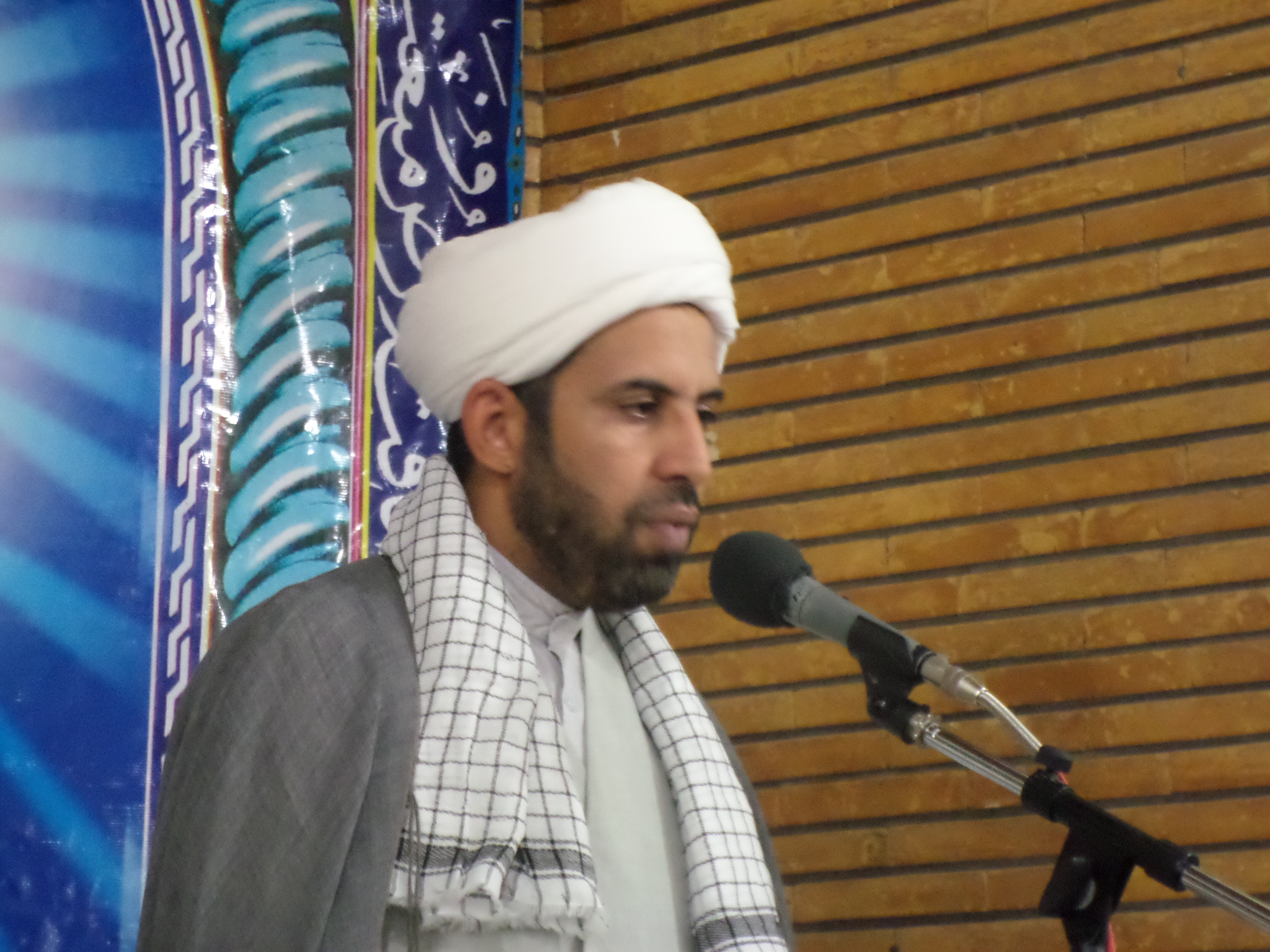 بسیج دژی محکم در برابر توطئه دشمنان است