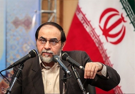 دختران انقلاب؛ دخترانی هستند که زیر شکنجه پای حجاب شان می‌ایستادند