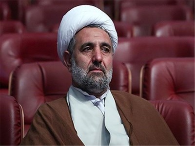 سالانه ۲.۵ میلیارد دلار کالا از طریق مناطق آزاد قاچاق می‌شود