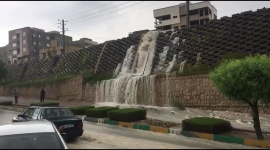 گزارش تصویری از اولین بارندگی پاییزی سال ۹۷ شهر قشم