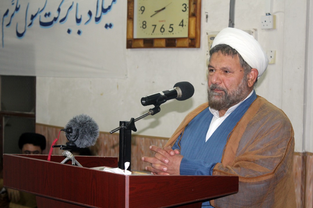 مراسم جشن هفته وحدت در مسجد جامع اهل سنت قشم برگزار شد