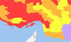 قشم قرمز پوش شد