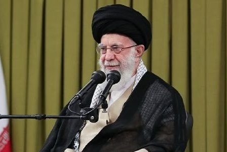 دولت‌های اسلامی بدون تردید و لُکنت، جنایات رژیم صهیونیستی را محکوم کنند